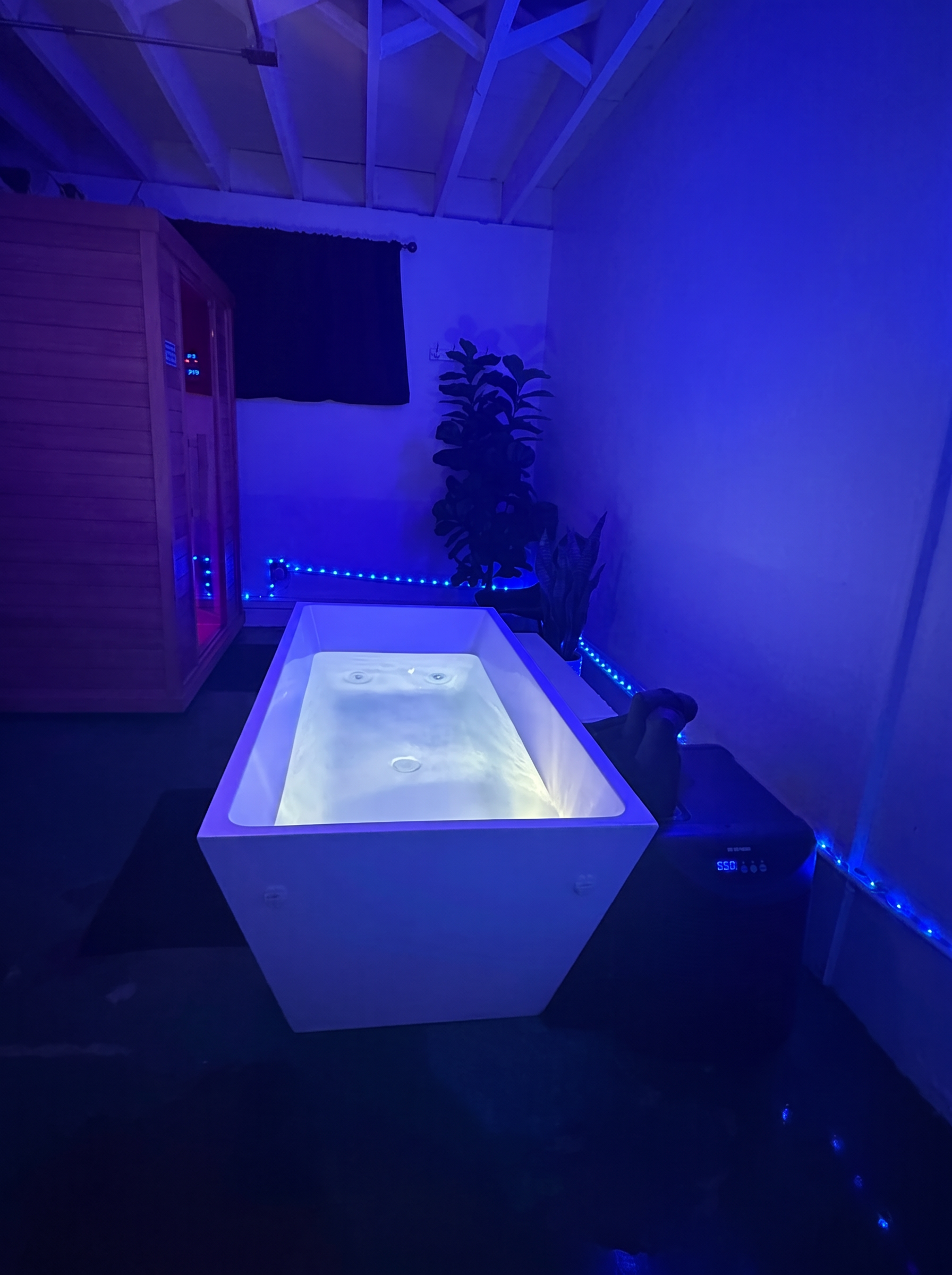 The private plunge suite at night