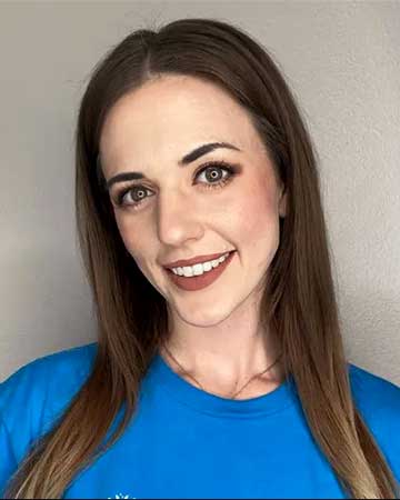 Cailey Chambers — Holistic Massage Therapist at Joe's Posture Reset